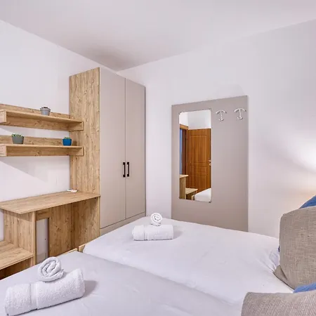 Appartement Beautiful Seafront With Comfy Beds, Ac & Wifi By 360 Estates *