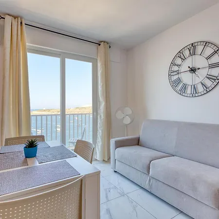 Beautiful Seafront With Comfy Beds, Ac & Wifi By 360 Estates Apartment