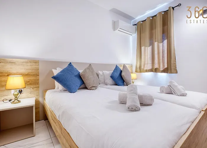 Beautiful Seafront With Comfy Beds, Ac & Wifi By 360 Estates Appartement