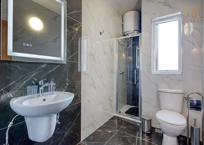 Appartement Beautiful Seafront With Comfy Beds, Ac & Wifi By 360 Estates San Pawl il-Baħar