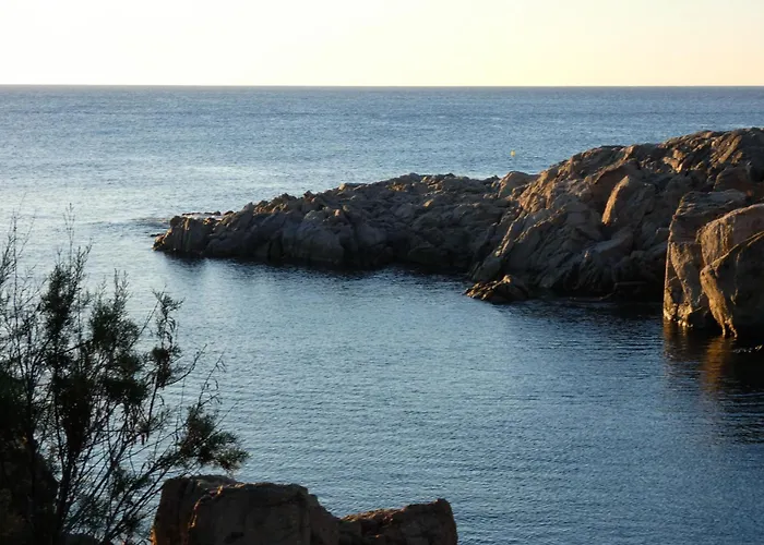 Beautiful Seafront With Comfy Beds, Ac & Wifi By 360 Estates * St. Paul's Bay