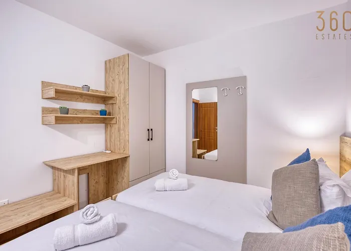 Appartement Beautiful Seafront With Comfy Beds, Ac & Wifi By 360 Estates *