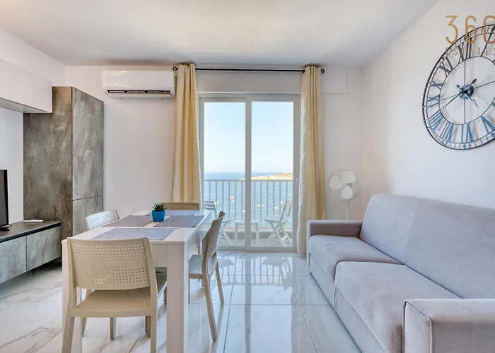 Apartment Beautiful Seafront With Comfy Beds, Ac & Wifi By 360 Estates St. Paul's Bay